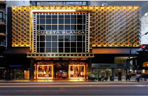 江华门头设计与商业空间的纽带。